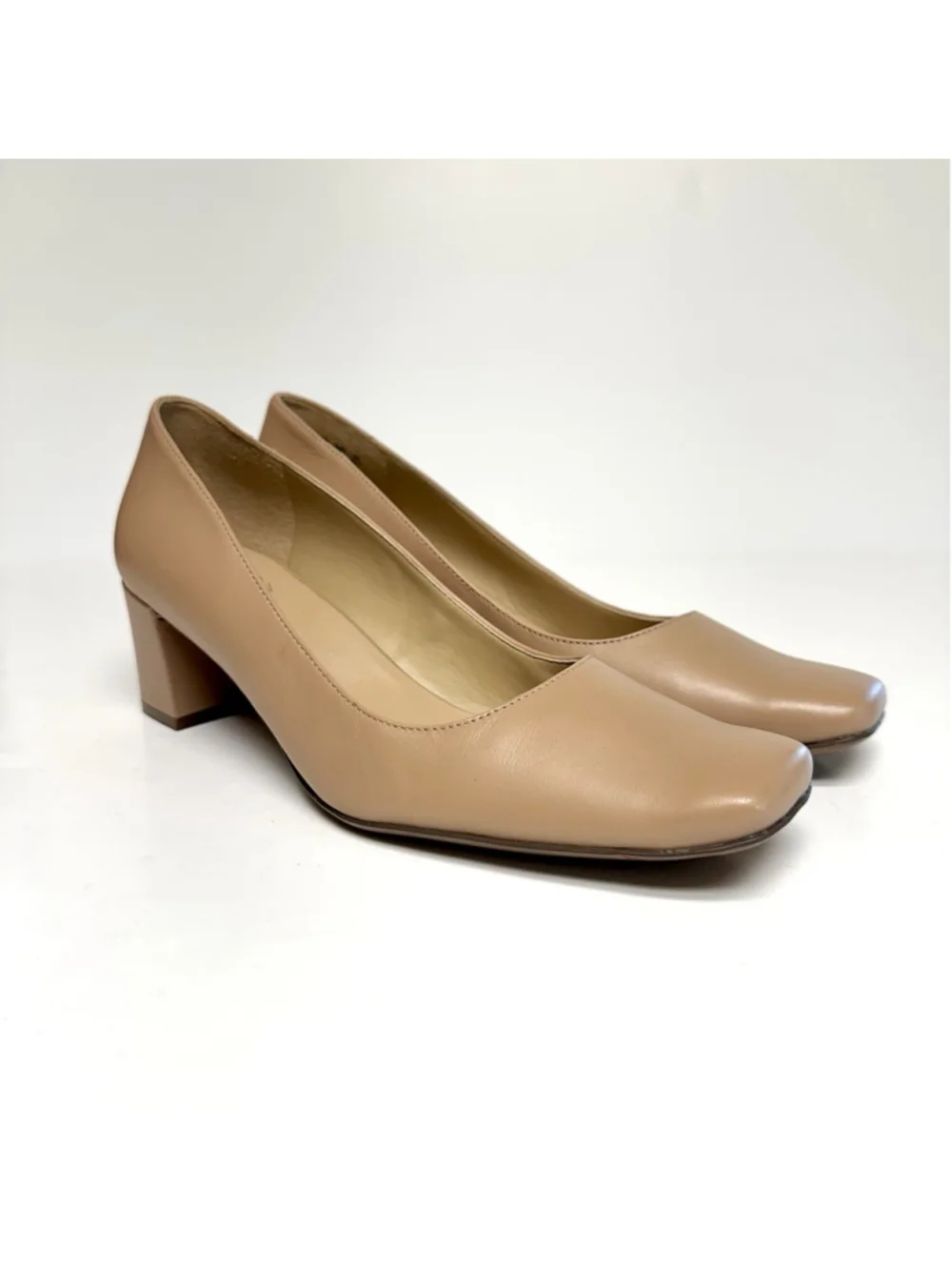 Naturalizer Karina Pumps Nude Gingersnap Leather Block Heel Square Toe Heels 9.5